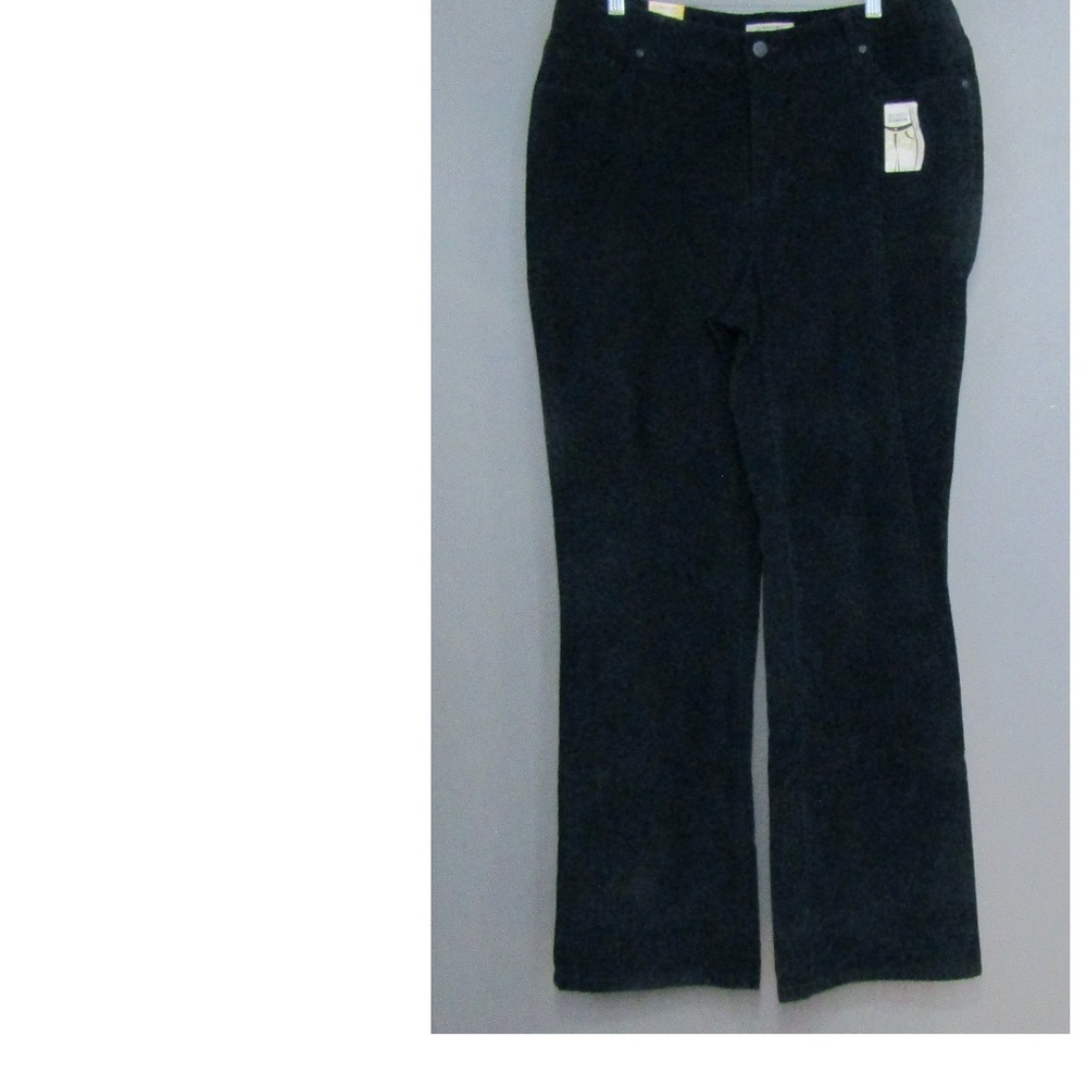 NEW St. John's Bay Woman Boot Cut Cords 16W Navy